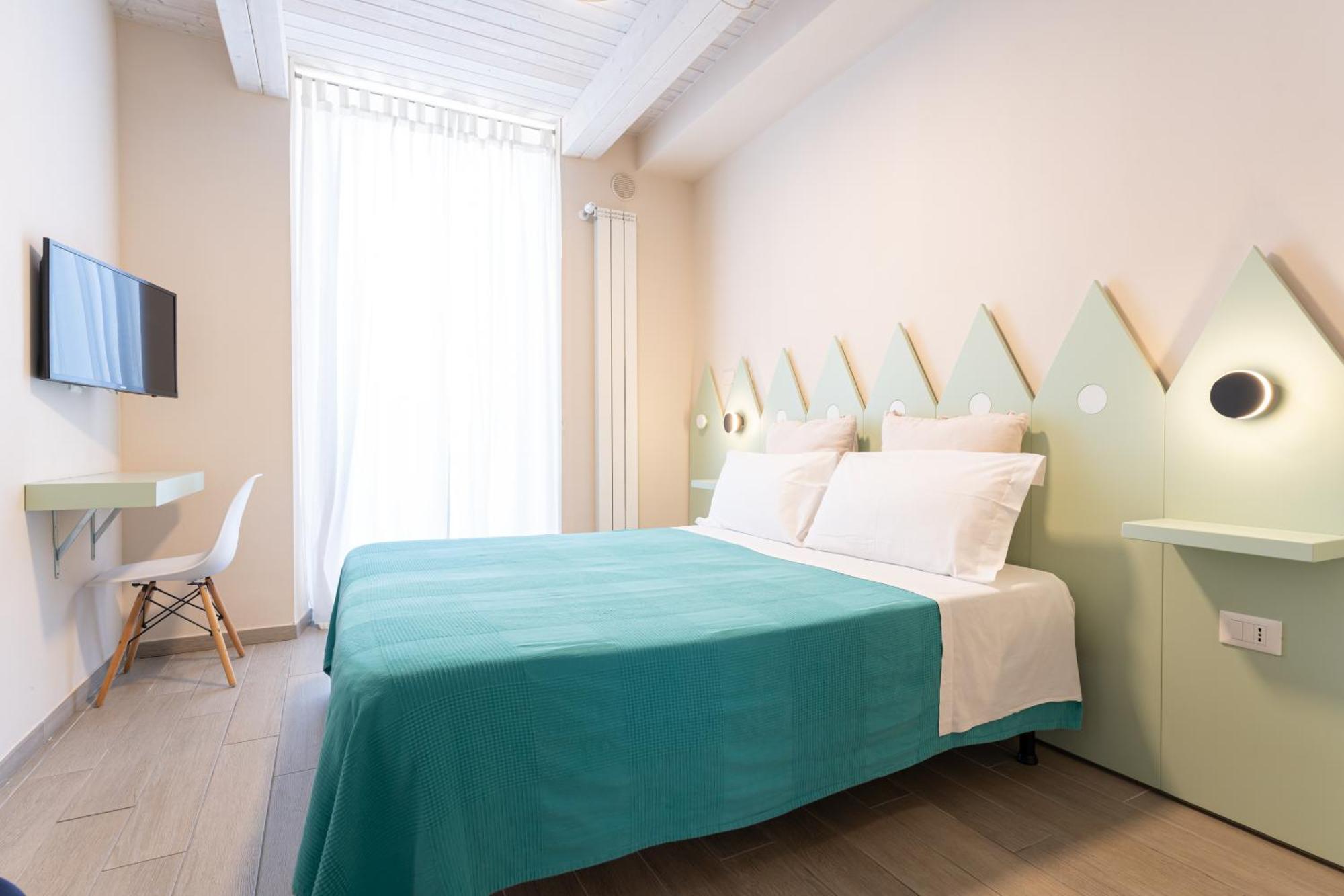 Oceano Rooms 泰尔莫利 外观 照片