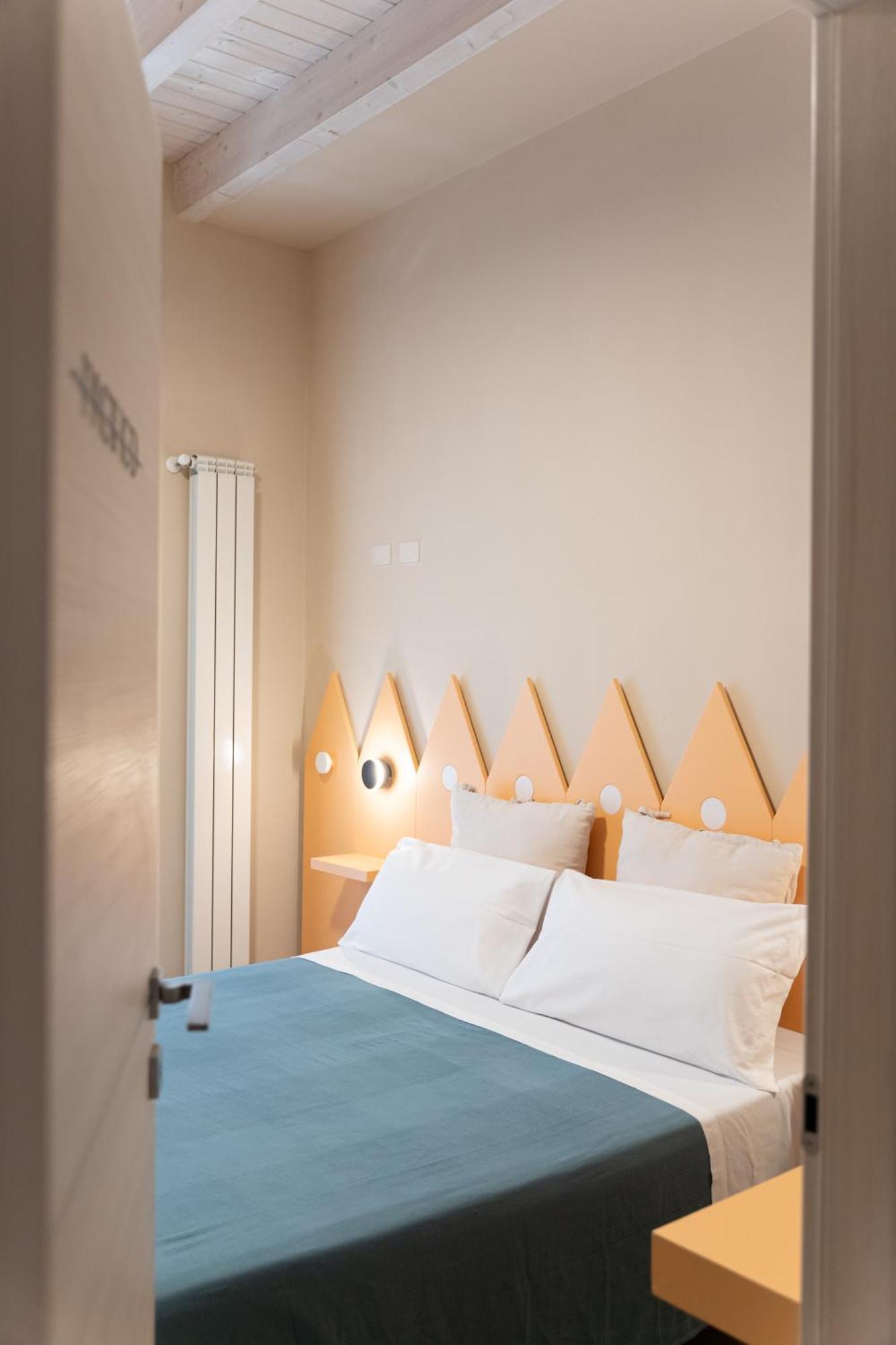 Oceano Rooms 泰尔莫利 外观 照片