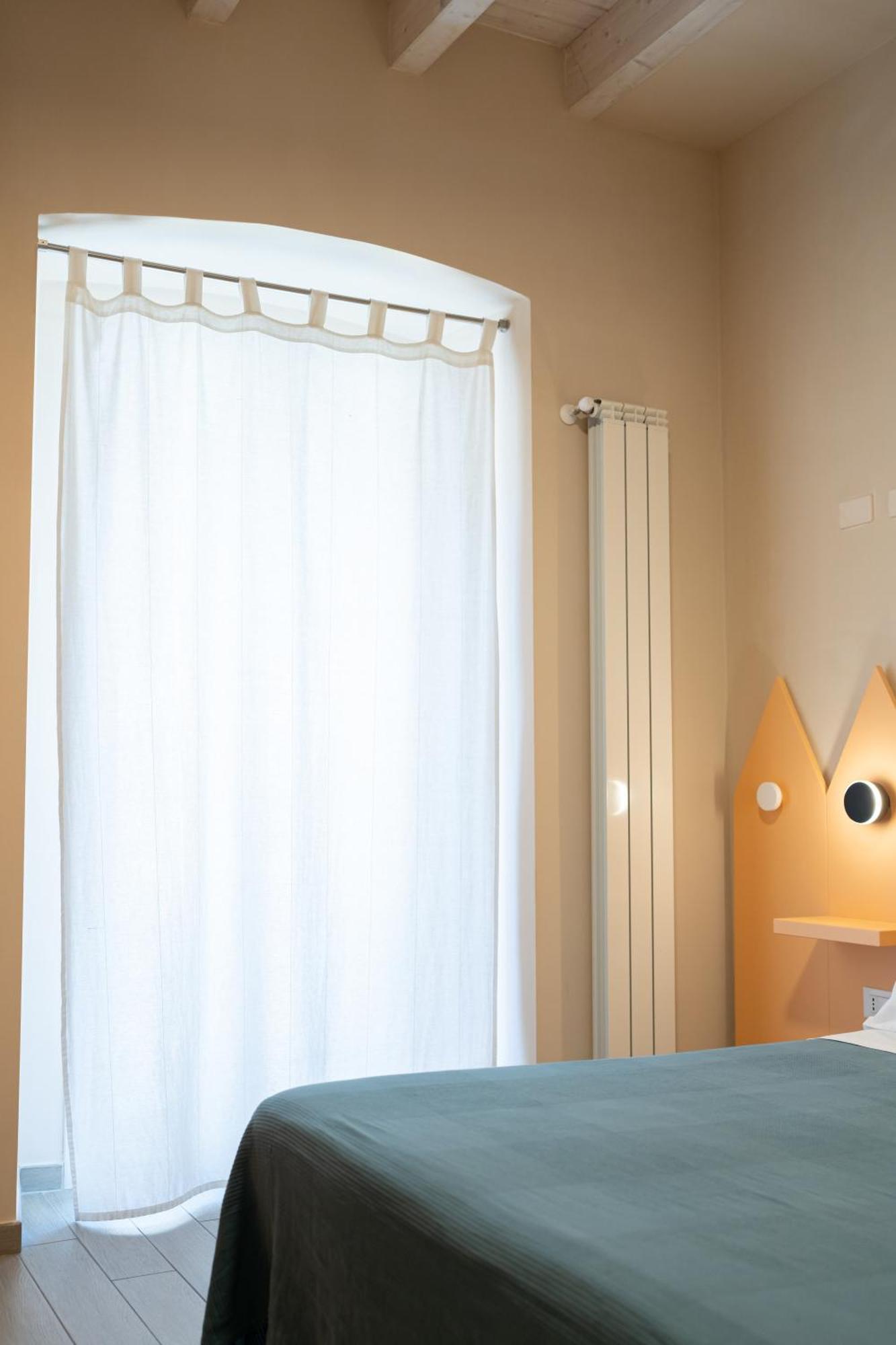 Oceano Rooms 泰尔莫利 外观 照片