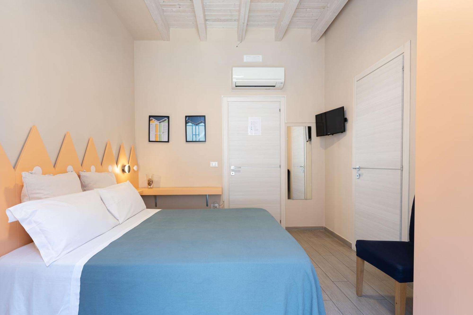 Oceano Rooms 泰尔莫利 外观 照片